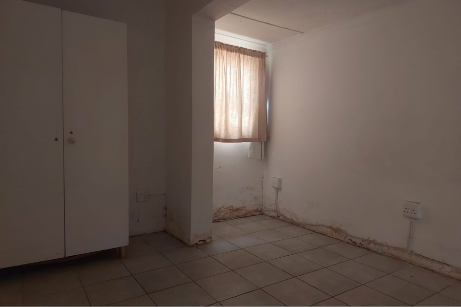 3 Bedroom Property for Sale in Uitenhage Upper Central Eastern Cape